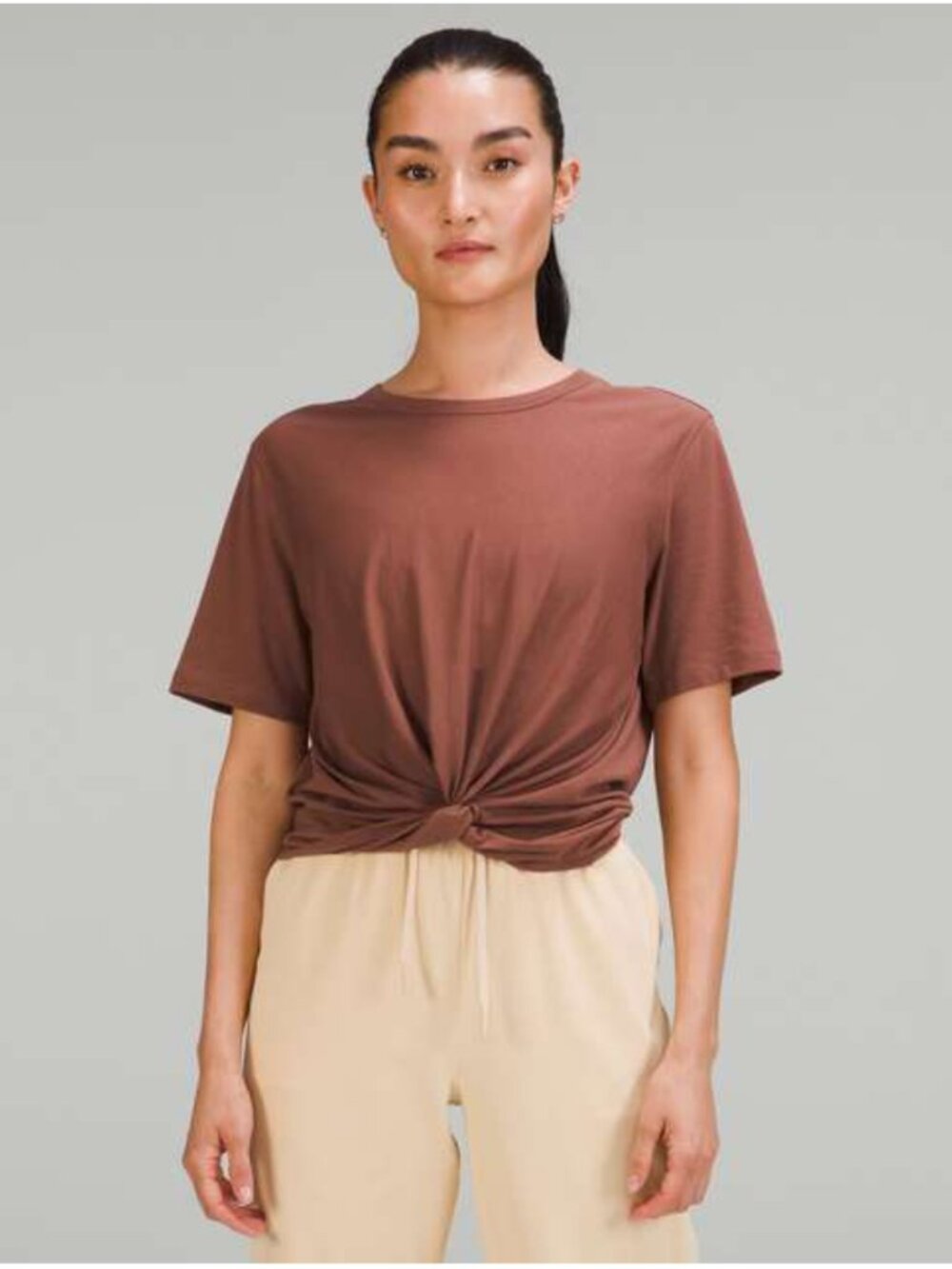 Lululemon Crescent T-Shirt, crop, Size 6, Rust color
